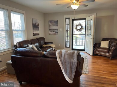 64 Linden Ave, Pitman, NJ 08071 - photo 2