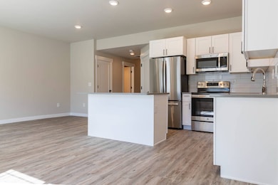 731 W 9th St, Wray, CO 80758 - photo 5