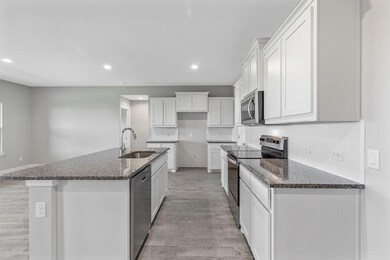 852 Alexandria Ln, Joshua, TX 76058 - photo 6