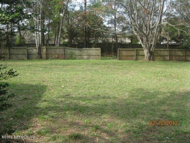 754 Aries Rd W, Jacksonville, FL 32216 - photo 2