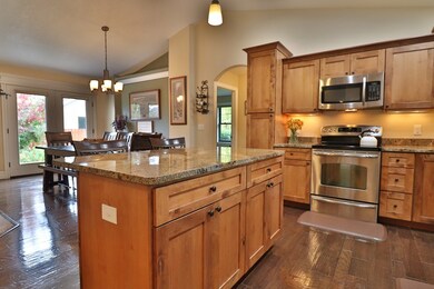 3308 Appalachian Ave, Cody, WY 82414 - photo 3