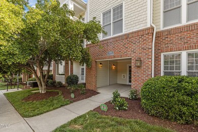 735 Portstewart Dr unit 735, Cary, NC 27519 - photo 5