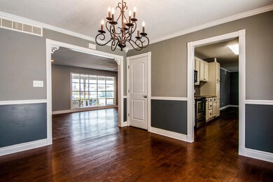 103 Chevy Chase Ln - 202