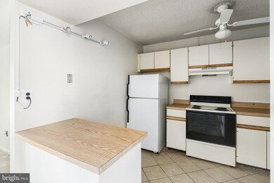 722A Putnam Blvd unit 12A, Nether Providence Township, PA 19086 - photo 6
