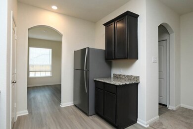 22407 Lost Lantern Dr, Hockley, TX 77447 - photo 4