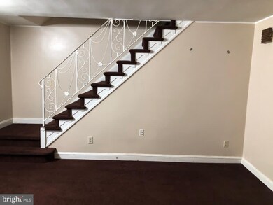 7228 Pine St, Upper Darby, PA 19082 - photo 3