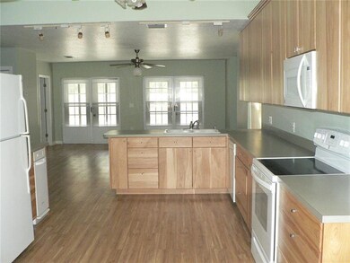 Kitchen Unit 1