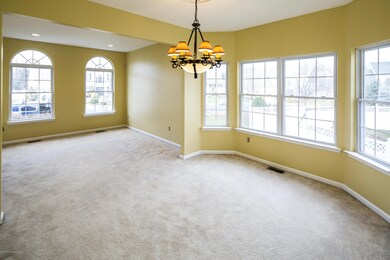 07_Dining Room