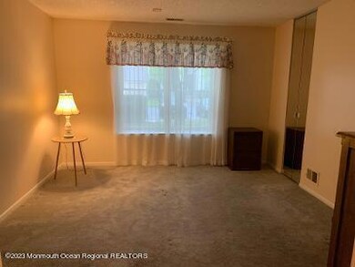 503 Bayberry Ct, Englishtown, NJ 07726 - photo 4