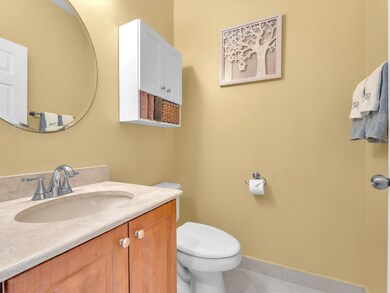 4991 Madison Lakes Cir W unit 65, Davie, FL 33328 - photo 7