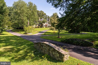 1201 Crayton Rd, Herndon, VA 20170 - photo 2