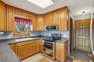 3329 Terrace Lake Rd, Crawfordsville, IA 52621 - photo 7