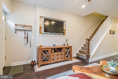 4531 Smick St, Philadelphia, PA 19127 - photo 6