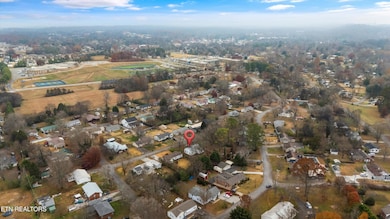 925 Barnabas St, Athens, TN 37303 - photo 6