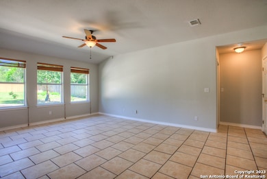 1110 N Bishop St, San Marcos, TX 78666 - photo 7