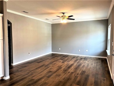 1612 N Hoard Ave, Sherman, TX 75090 - photo 6