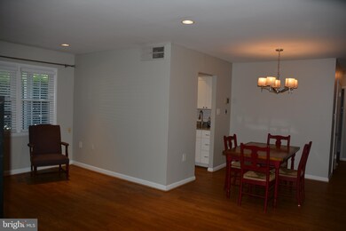 9451 Fairfax Blvd unit 101, Fairfax, VA 22031 - photo 6
