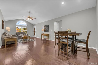 3695 Oakmonte Blvd, Rochester, MI 48306 - photo 4