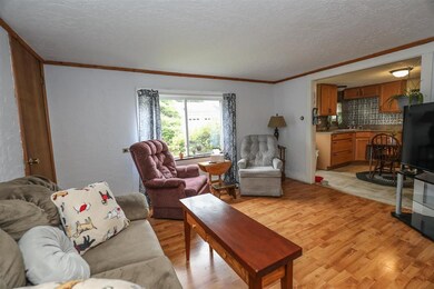230 Summit St, Franklin, NH 03235 - photo 7