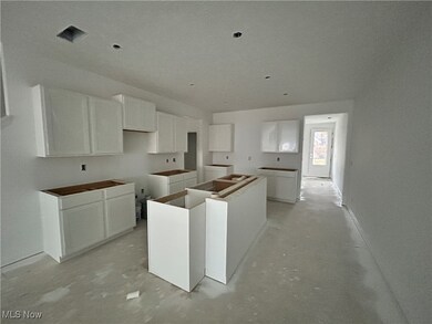 5076 Shepherds Glen, Willoughby, OH 44094 - photo 4