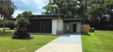 126 E Cypress Ave, Howey In the Hills, FL 34737 - photo 5