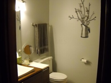 1635 Norma Rd, Columbus, OH 43229 - photo 7