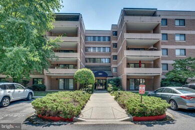 2901 Fallstaff Rd unit 202, Baltimore, MD 21209 - photo 2