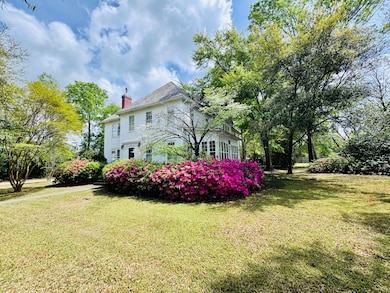 5 S Rosemary Ave, Andrews, SC 29510 - photo 2