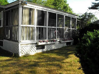 49 Amancio St, Wakefield, RI 02879 - photo 4