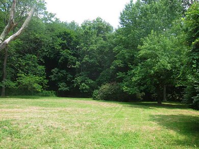 907 S Sixth St, White Township - Ind, PA 15701 - photo 5