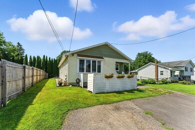 73 Riverpark Ave, Chicopee, MA 01013 - photo 4