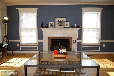 11870 Abercorn Ct, Reston, VA 20191 - photo 4