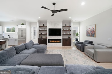 125 Thome Dr, Alpharetta, GA 30022 - photo 7