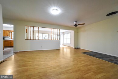 26019 Sotterley Rd, Hollywood, MD 20636 - photo 3