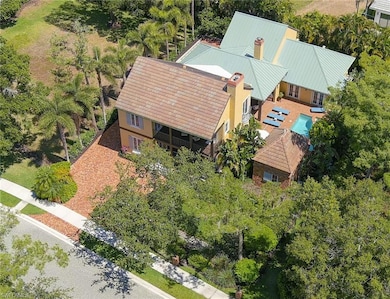 Aerial view of property and surrounding area