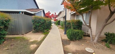 4721 N Cedar Ave #112, Fresno, CA 93726