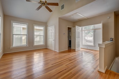 804 Columbia St, Houston, TX 77007 - photo 4