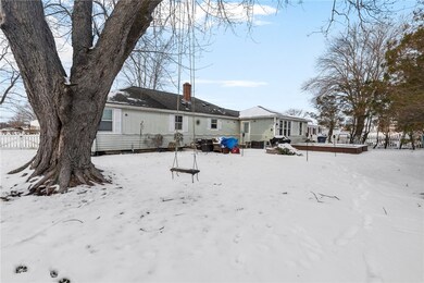 76 Commodore Ave, Warwick, RI 02888 - photo 5