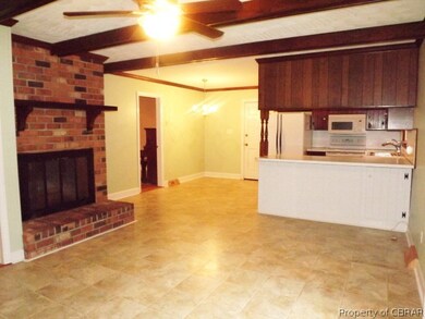 2666 Woodford Ave, Hayes, VA 23072 - photo 6