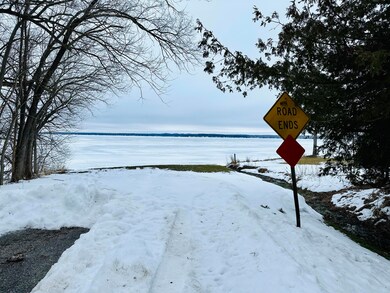 Public Mullett Lake Access