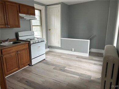 824 S Filmore St unit 2, Allentown, PA 18103 - photo 3