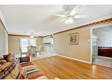 Den/Family/Great Room.