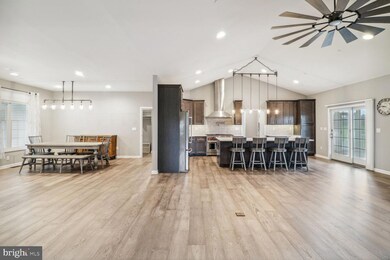 4874 Bushey Rd, Sykesville, MD 21784 - photo 7