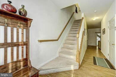 2565 Vireo Ct, Odenton, MD 21113 - photo 3