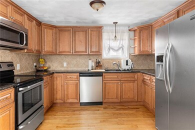 127 Archambault Ave, West Warwick, RI 02893 - photo 2