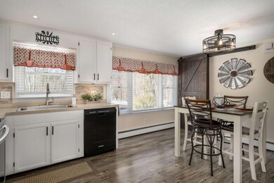 43 Raydon Rd, York, ME 03909 - photo 5