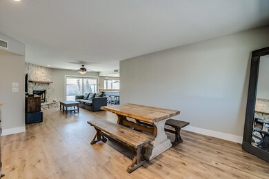 Open floorplan with flexible use of spac