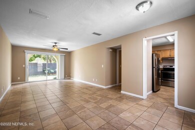 1644 El Camino Rd unit 2, Jacksonville, FL 32216 - photo 4