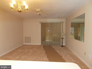 9254 Cherry Ln unit 18, Laurel, MD 20708 - photo 3