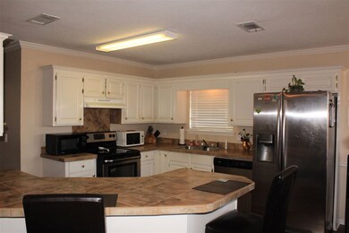 812 Crooked Creek Cove, Byram, MS 39272 - photo 6